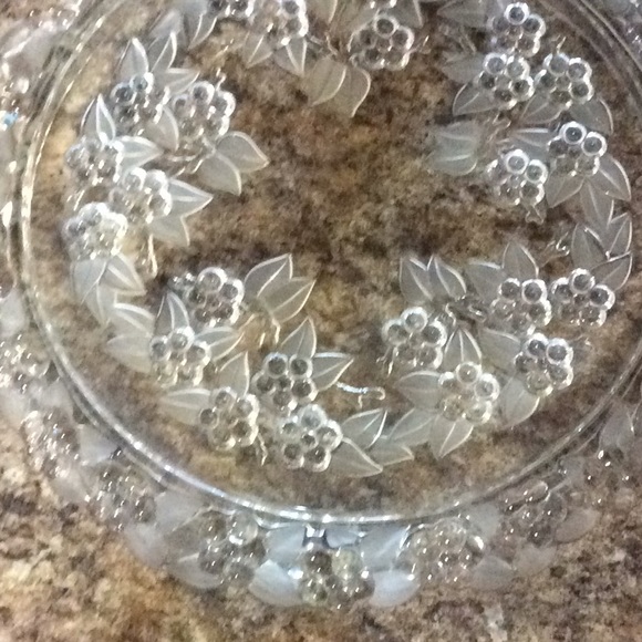 Vintage Mikasa Crystal Cake Serving Plate. - Picture 2 of 2